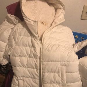 Hollister sherpa puffer